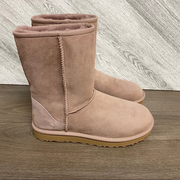 UGG | Classic Short II Boots In Dusk Size 9 NEW - Picture 2 of 10